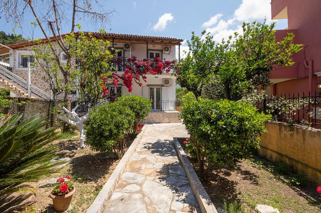 Irini Apartments And Studios Agios Gordios  Esterno foto